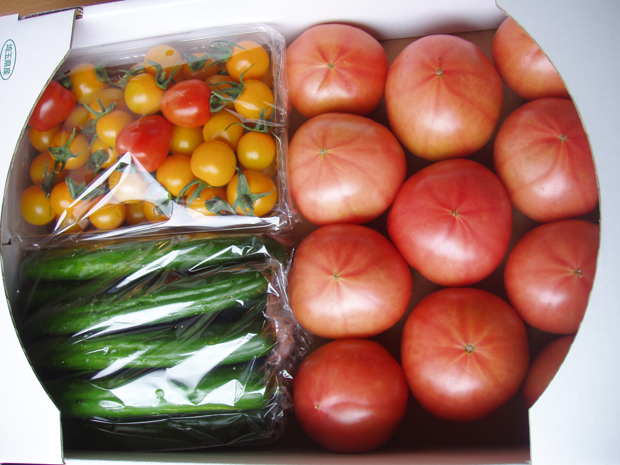 トマト2kg・ミニトマト1パック・きゅうり1kg 3,000円 | 特別栽培 トマト・コメ、きゅうり 「野本ファーム」